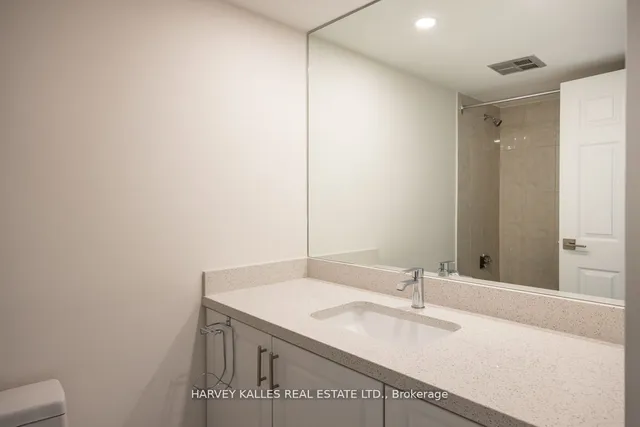 Additional image 28 of 55 Skymark Dr Unit 2903