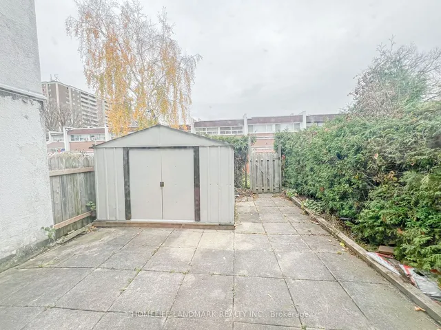 Additional image 11 of 34 Venetian Cres Unit 137