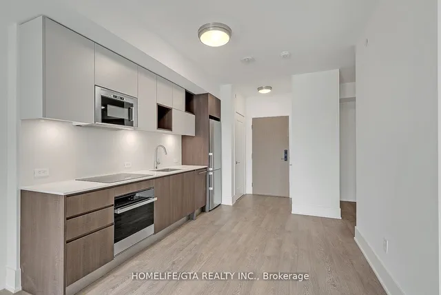 Additional image 9 of 118 Merchants' Wharf Unit 415