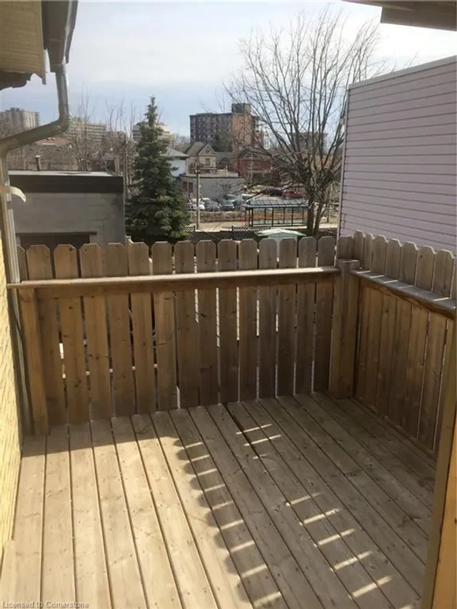 Additional image 42 of 203 Breithaupt St