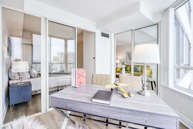 Additional image 16 of 275 Bamburgh Circ Unit 1501