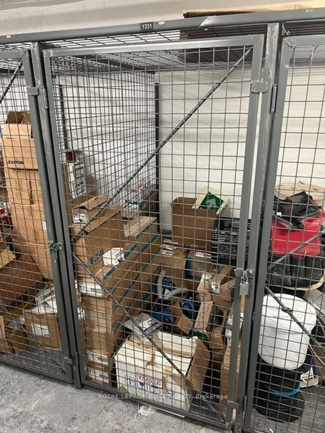 Additional image 31 of 158 Front St Unit 810