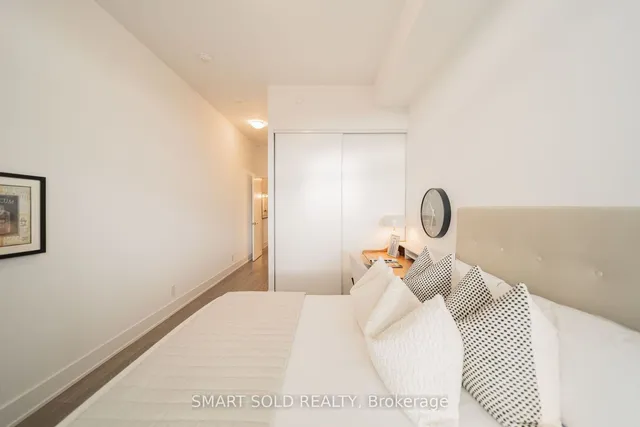 Additional image 22 of 609 Avenue Rd Unit 1903