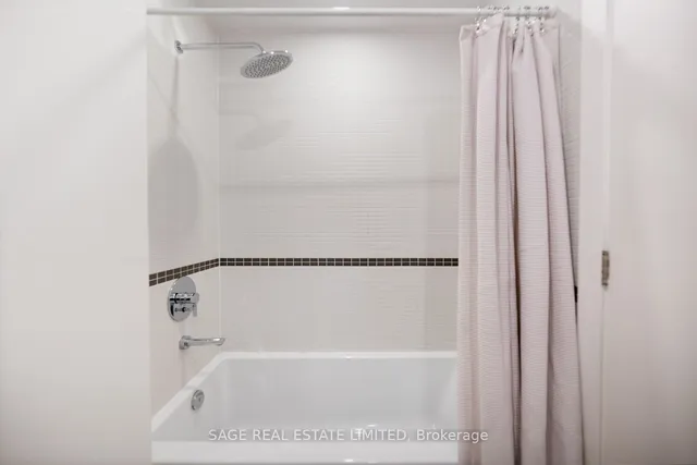 Additional image 31 of 35 Wabash Ave Unit 121