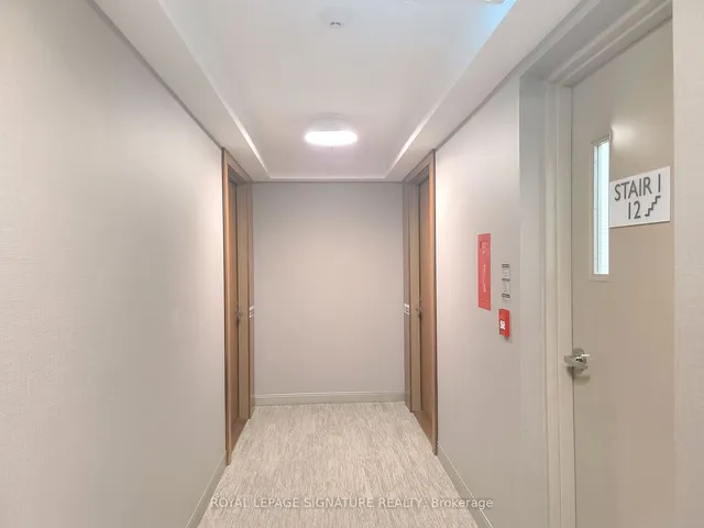 Additional image 11 of 275 Village Green Sq Unit 1223