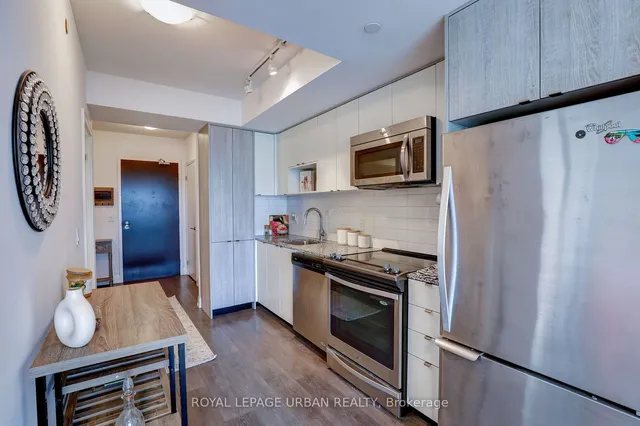 Additional image 13 of 9 Valhalla Inn Rd Unit 1405