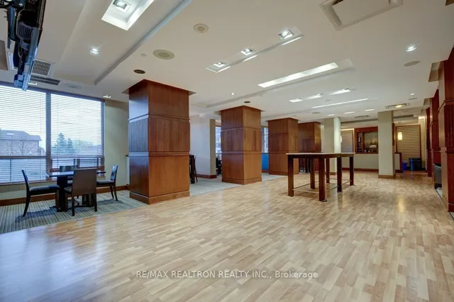 Additional image 31 of 10 Northtown Way Unit 410