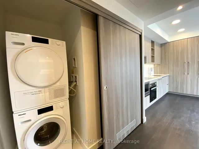 Additional image 28 of 25 McMahon Dr Unit 606