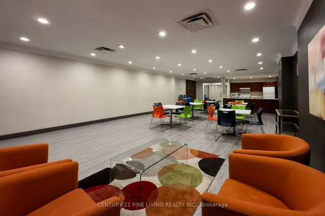 Additional image 25 of 3 Rean Dr Unit 207