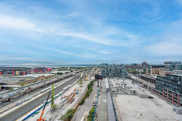 Additional image 27 of 85 East Liberty St Unit 1703