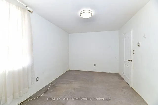 Additional image 15 of 1 Massey Sq Unit 2410