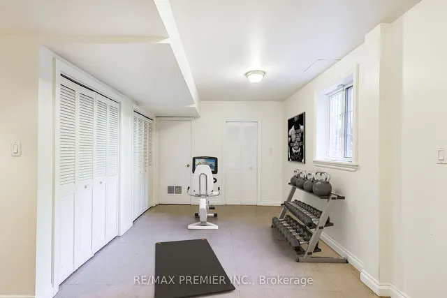 Additional image 33 of 16 Woodvalley Dr