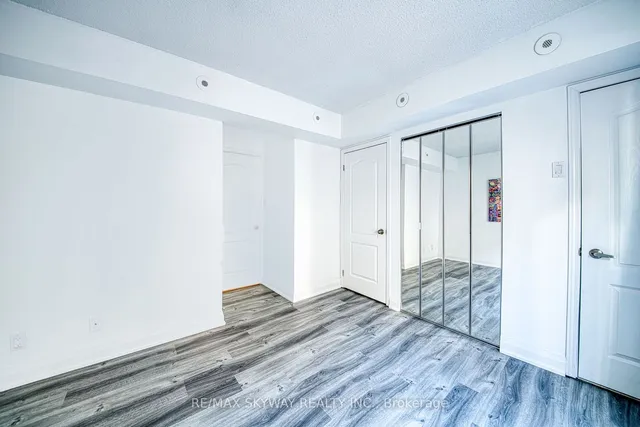 Additional image 14 of 98 Strachan Ave Unit 614