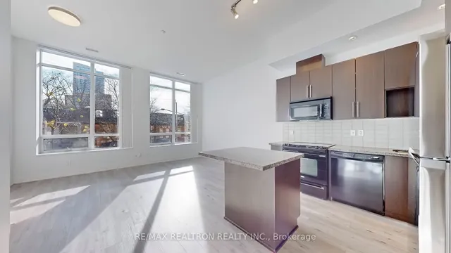 Additional image 14 of 28 Linden St Unit 203