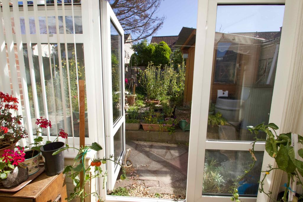 Additional image 10 of Portland Road, Street