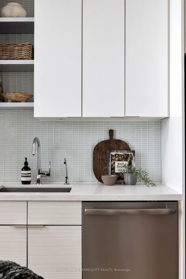 Additional image 13 of 33 Shore Breeze Dr Unit 3401