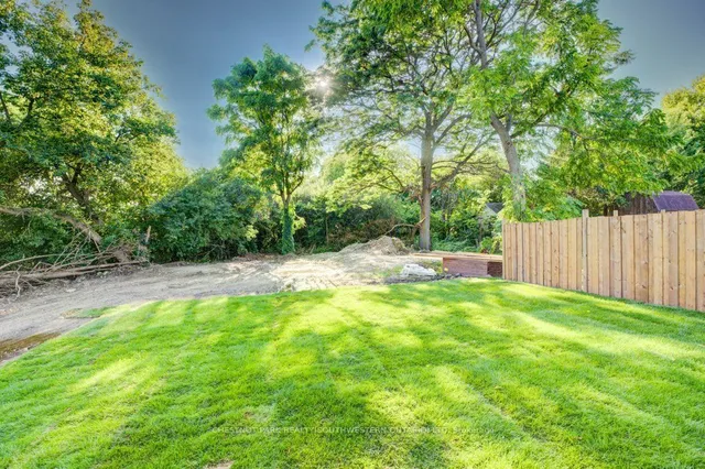 Additional image 38 of 20 Stanley Ave