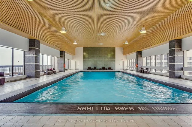 Additional image 17 of 33 Harbour Sq Unit 503