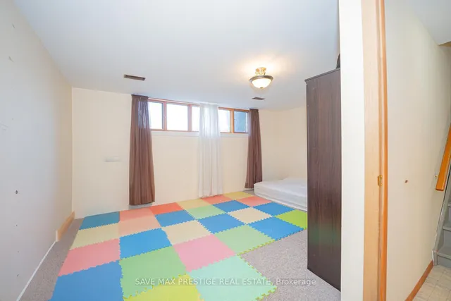 Additional image 29 of 84 WIMBLETON Cres