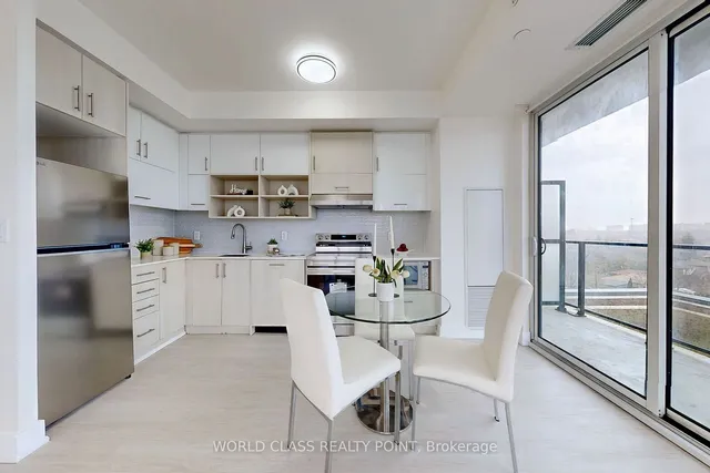 Additional image 13 of 150 Fairview Mall Dr Unit 611