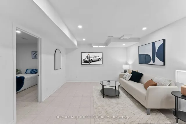 Additional image 30 of 4 Grosbeak Cres