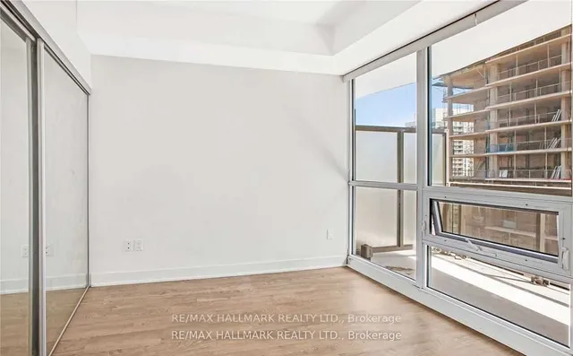 Additional image 8 of 30 Roehampton Ave Unit 2701