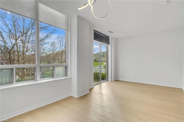 Additional image 14 of 16 Dallimore Cir Unit 102