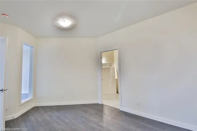 Additional image 13 of 690 King St Unit 522