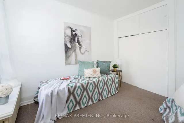 Additional image 20 of 58 Mansfield Ave