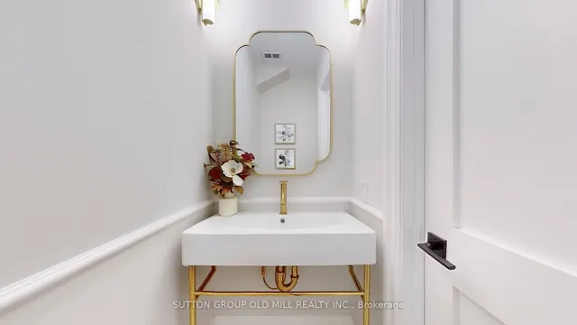 Additional image 8 of 497 Armadale Ave