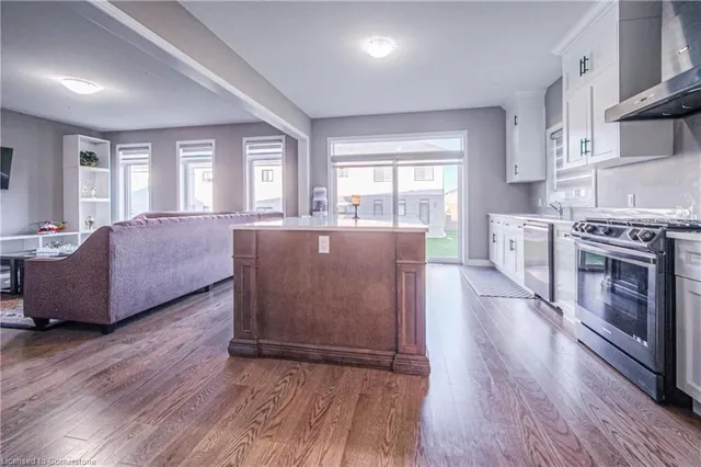 Additional image 46 of 43 Broadacre Dr Dr