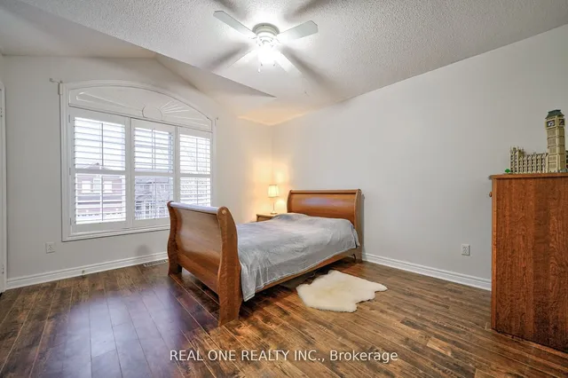 Additional image 16 of 41 Timbercreek Crt