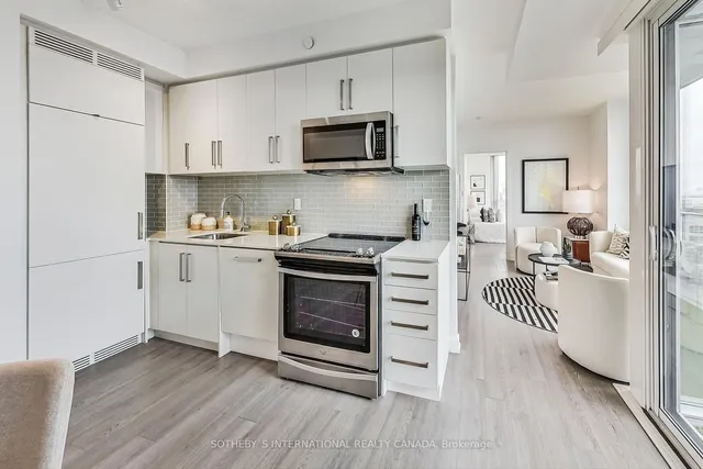 Additional image 8 of 5180 Yonge St Unit 2005