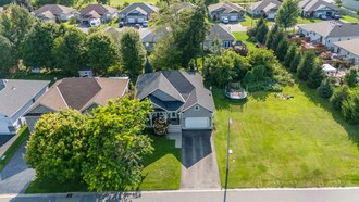 Additional image 2 of 1027 Massie Dr