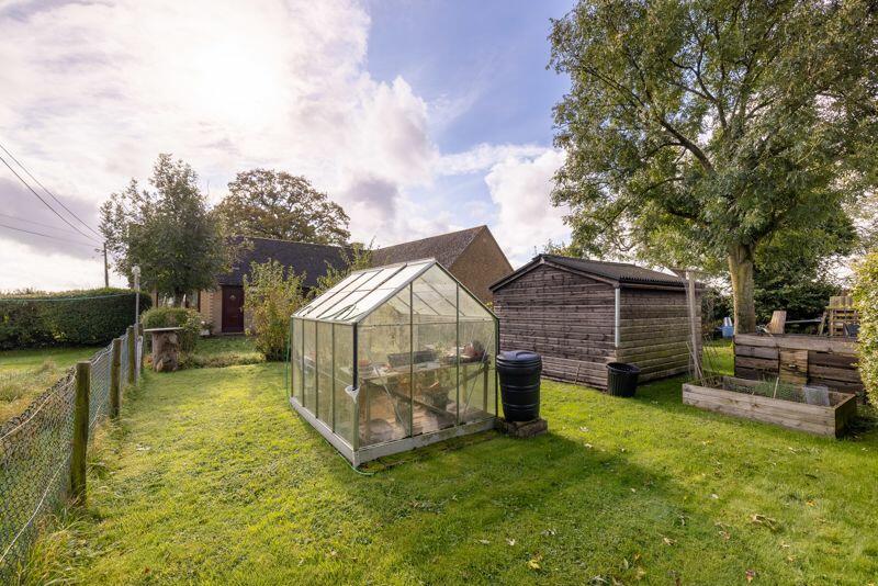 Additional image 19 of Detached 4 bedroom bungalow on the edge of Charlton Musgrove.