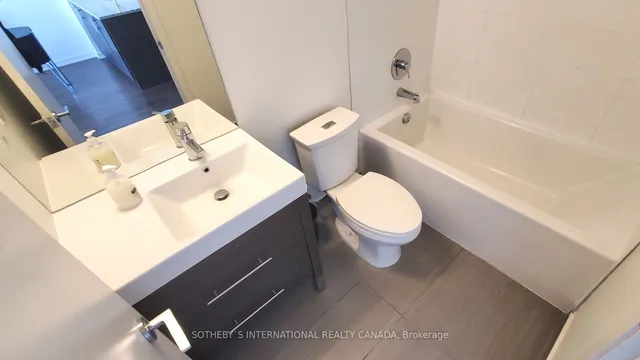 Additional image 10 of 70 Forest Manor Rd Unit 2411