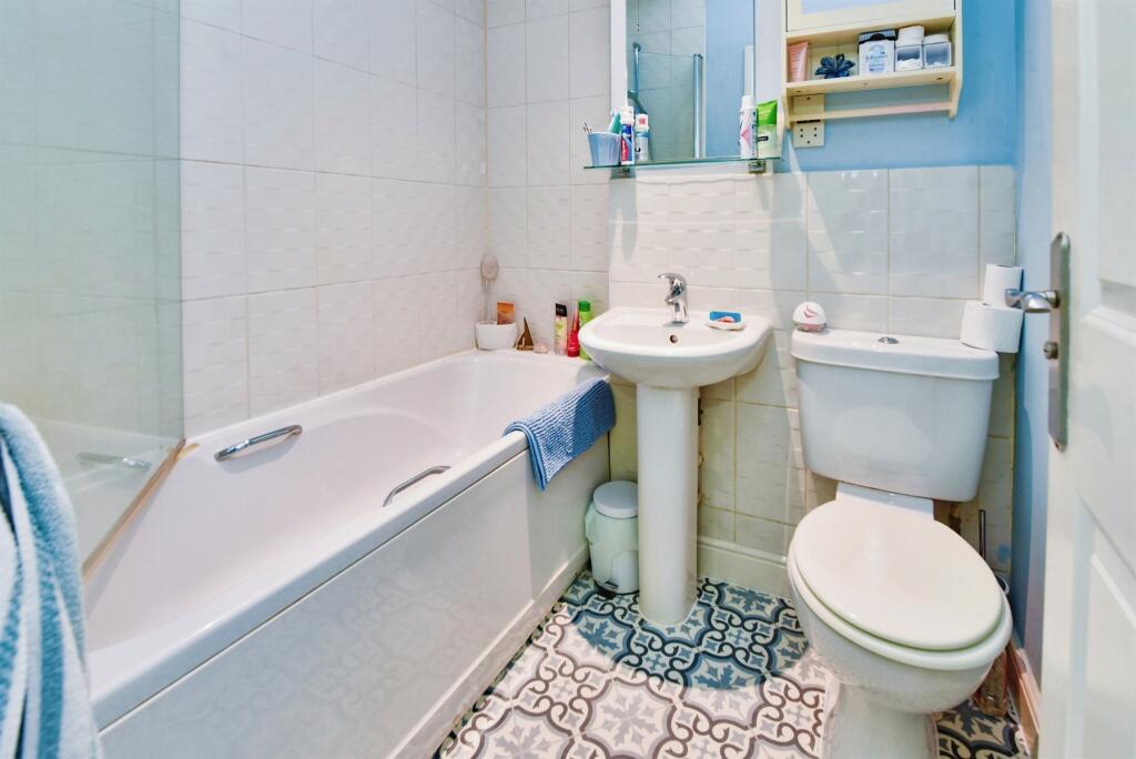 Additional image 8 of Chestnut Tree Gardens, Warminster