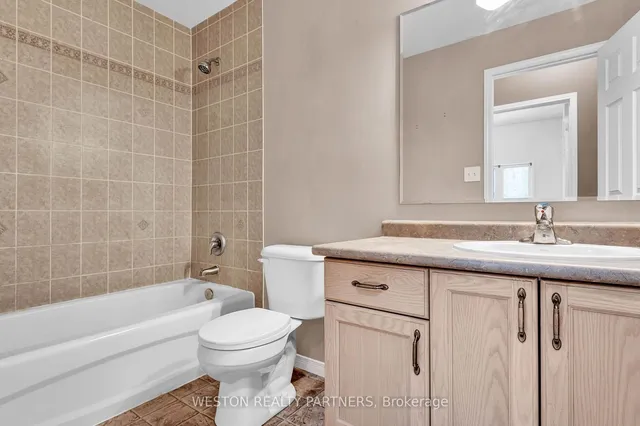 Additional image 21 of 110 Activa Ave Unit E32