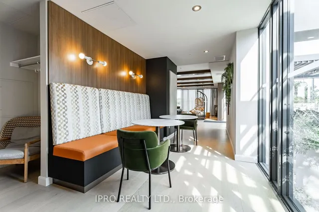 Additional image 30 of 741 King St Unit 409