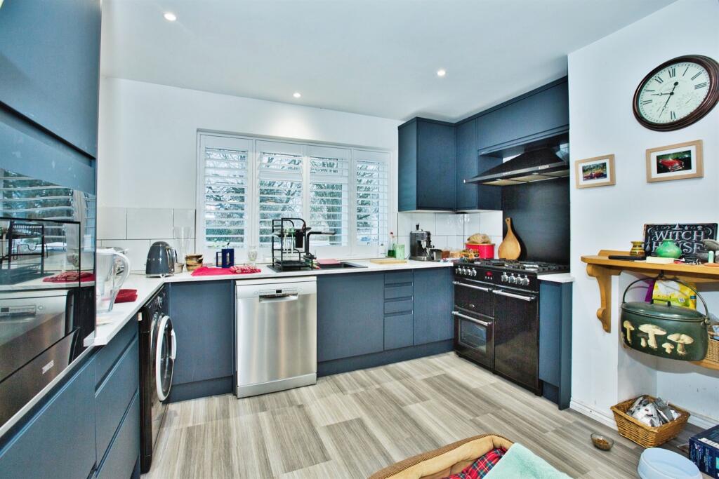 Additional image 3 of Buller Avenue, Houndstone, Yeovil