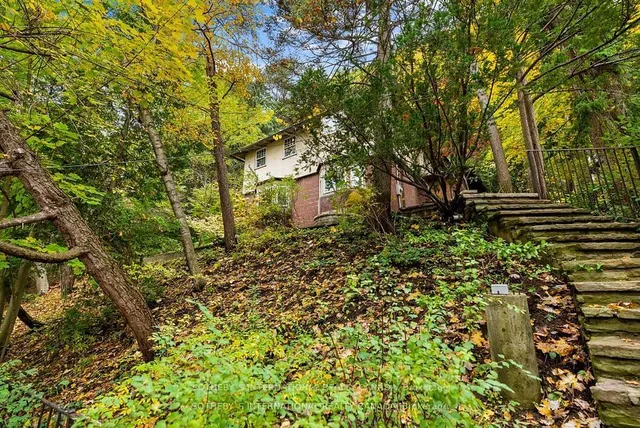 Additional image 13 of 56 Roxborough Dr