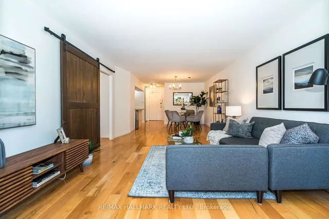 Additional image 15 of 362 The East Mall Unit 112