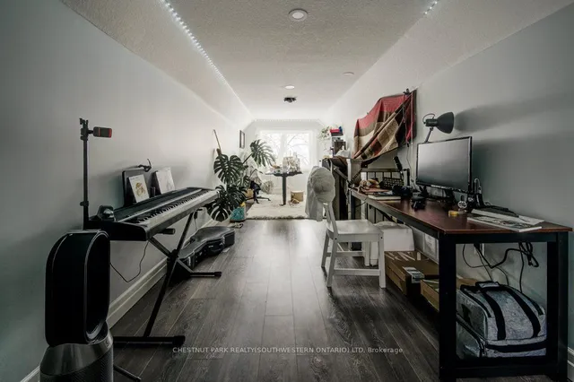 Additional image 22 of 374 Louisa St