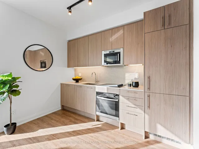 Additional image 12 of 286 Main St Unit 215