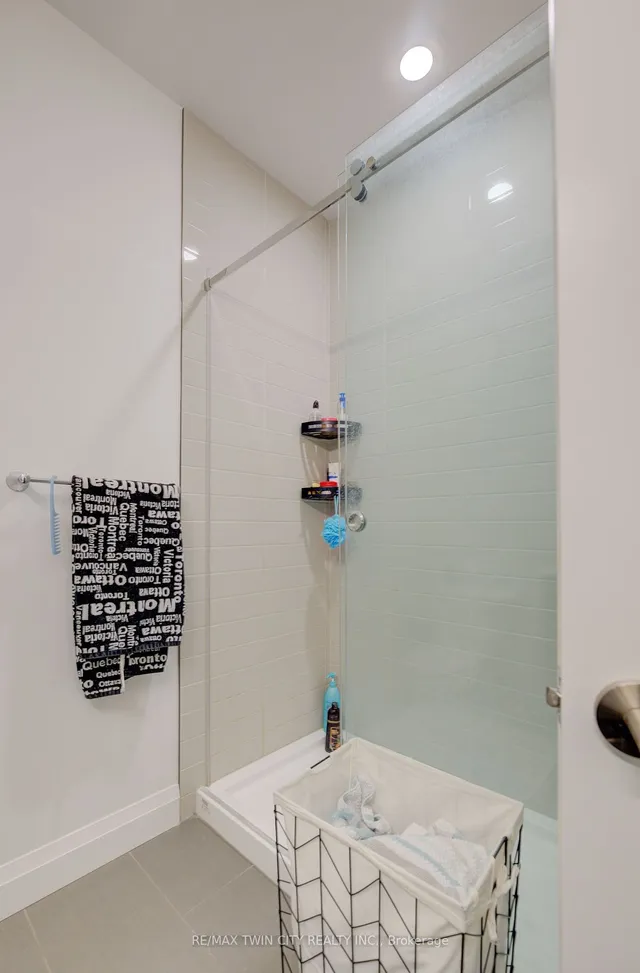 Additional image 22 of 399 Queen St Unit 314