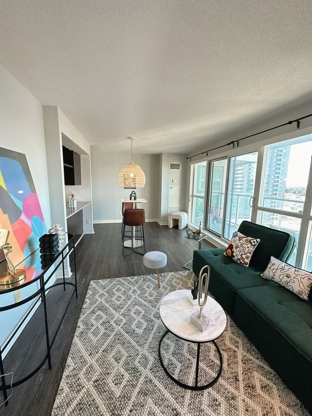 Additional image 4 of 60 Town Centre Cres Unit 1804