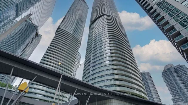 Additional image 3 of 12 York St Unit 1409