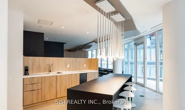 Additional image 9 of 68 Shuter St Unit 2803