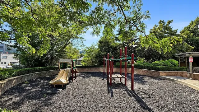 Additional image 3 of 2772 Keele St Unit 204