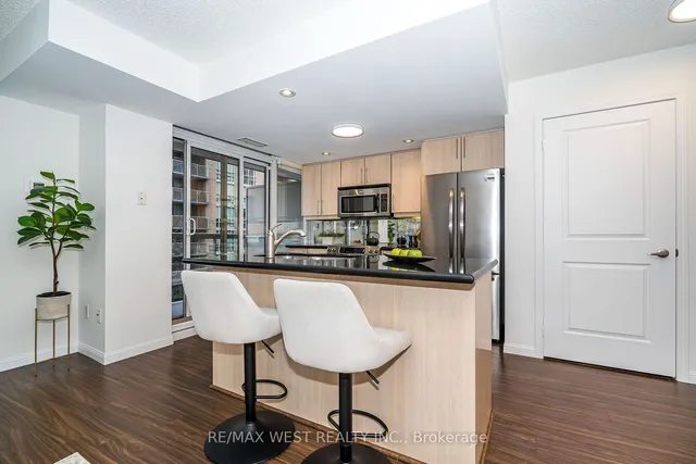 Additional image 14 of 15 Stafford St Unit 305